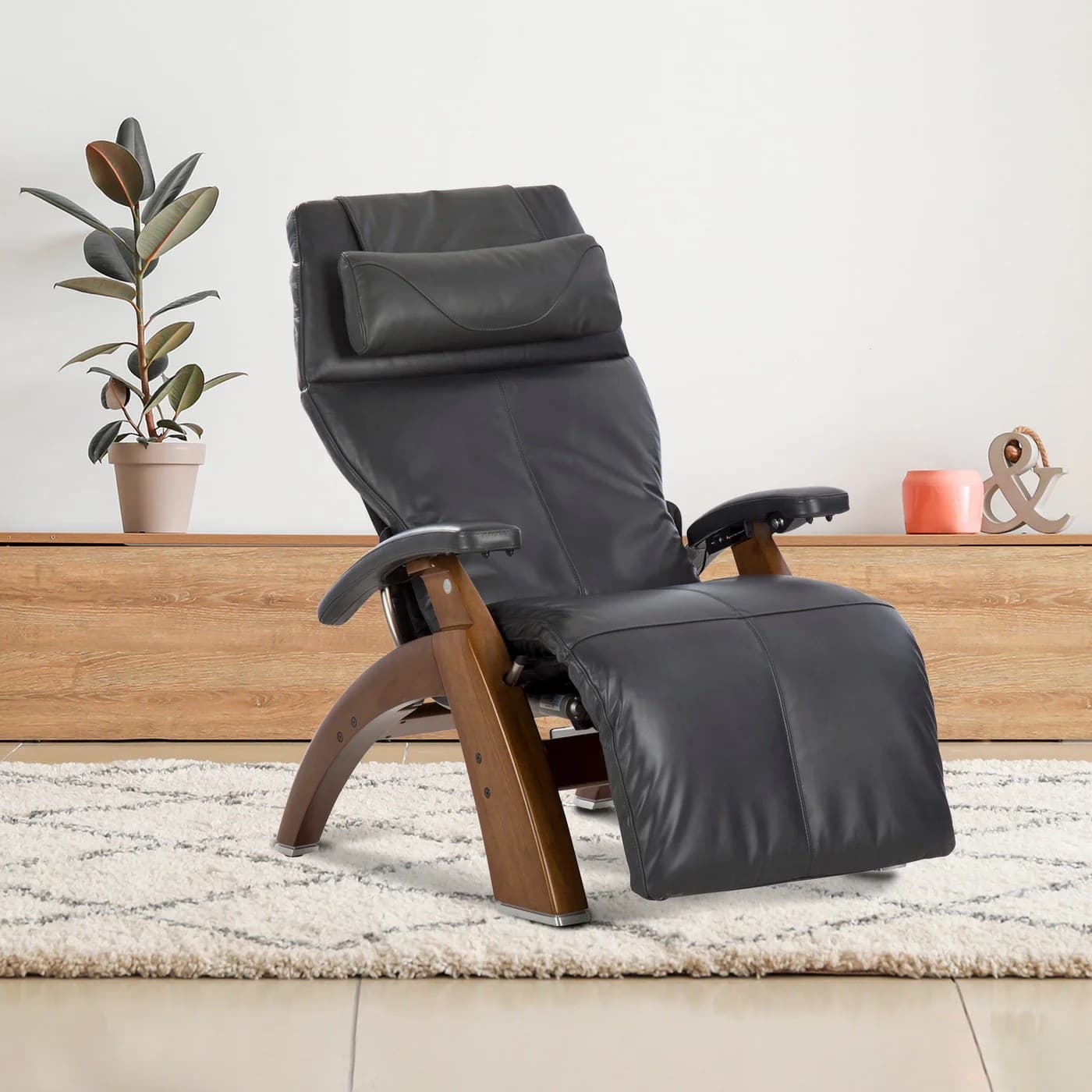 Human Touch Perfect Chair PC-610 Omni-Motion Classic